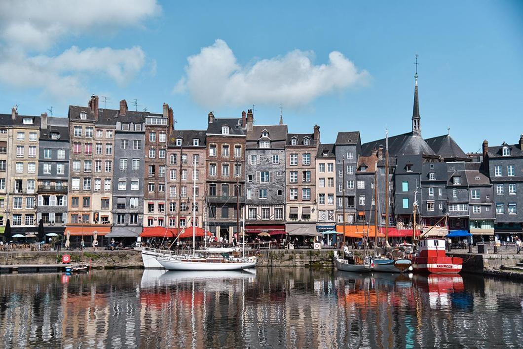 Charmant 2 Pieces Proche D Honfleur, Piscine En Saison, Parking Gratuit, Wifi Équemauville Esterno foto